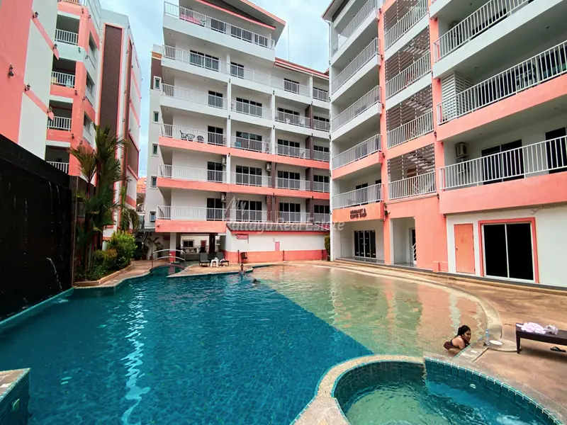 Studio condo for sale in Pratumnak
