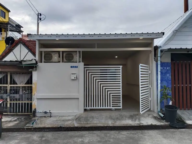 2-bedroom house for sale in East Pattaya at Choknimit 4 House – Khao Noi