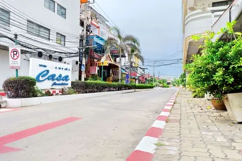 4-bedroom pool villa for rent in Jomtien at Chaiyaphruek 1 Jomtien