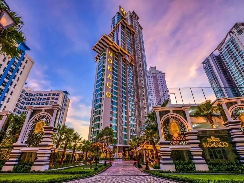 1-bedroom condo for sale in North Pattaya at The Riviera Monaco