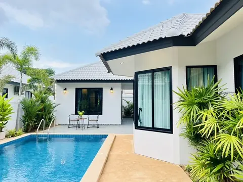 4-bedroom condo for sale in East Pattaya