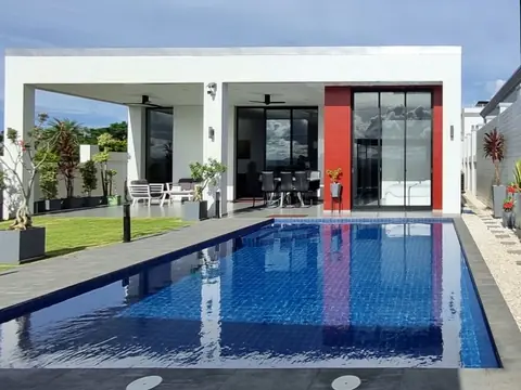 3-bedroom pool villa for sale in East Pattaya at Siam Royal View