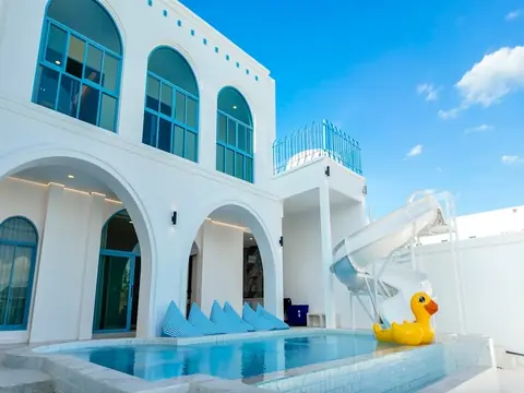 5-bedroom pool villa for sale in Huay Yai at Blue Tierra Pattaya