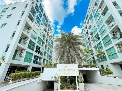 2-bedroom condo for rent in Pratumnak