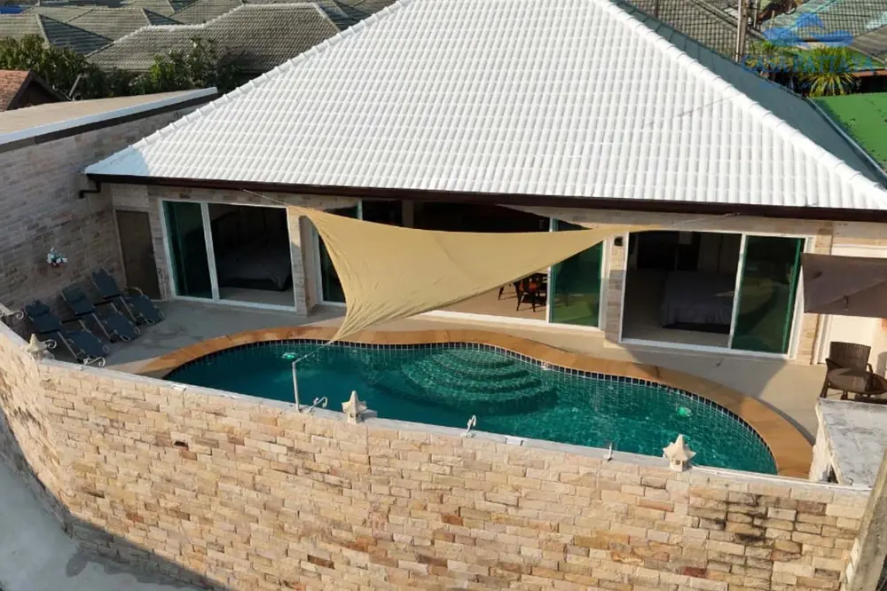 4-bedroom pool villa for sale in East Pattaya at Khao Noi