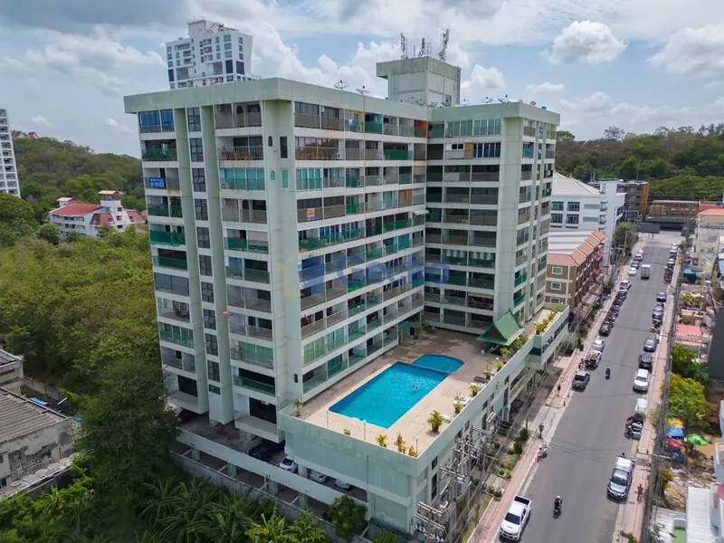 1-bedroom condo for sale in Pratumnak at Sombat Pattaya Condo